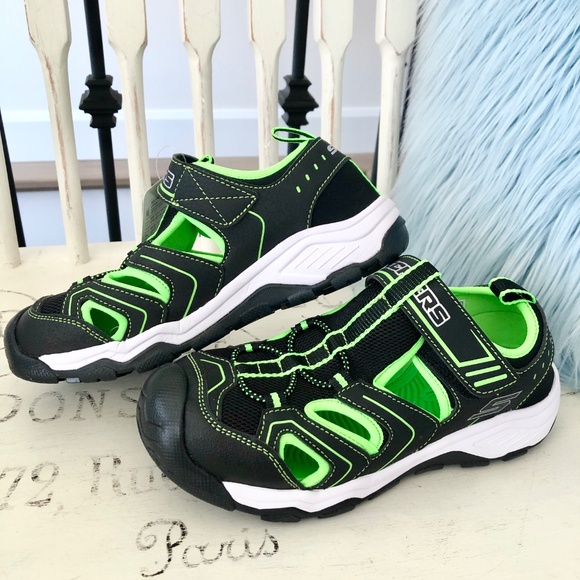 Skechers, Solar Quest, Fishermans Sandals, Black, Green, Kids, Size 3, NEW - Picture 1 of 14